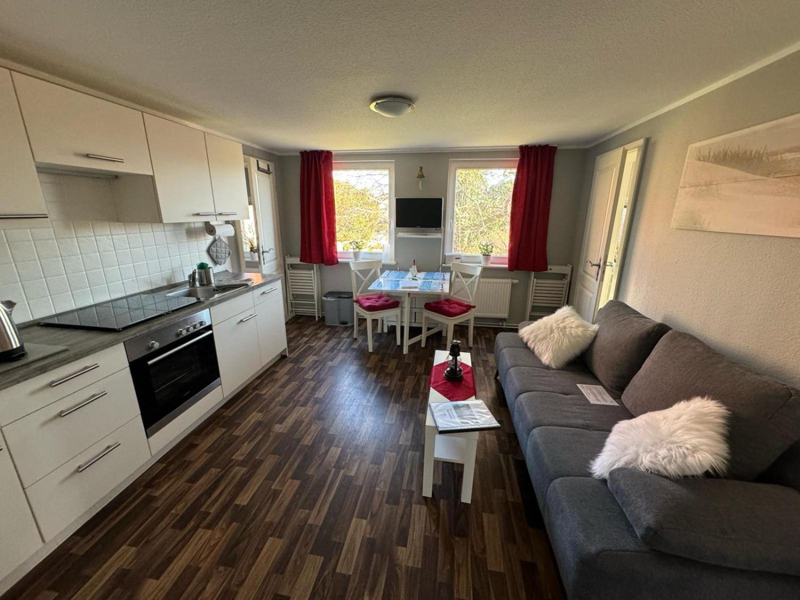 Appartement Wohlfuehl-orte24 Am Hafen In Schaprode, Ruegen *
