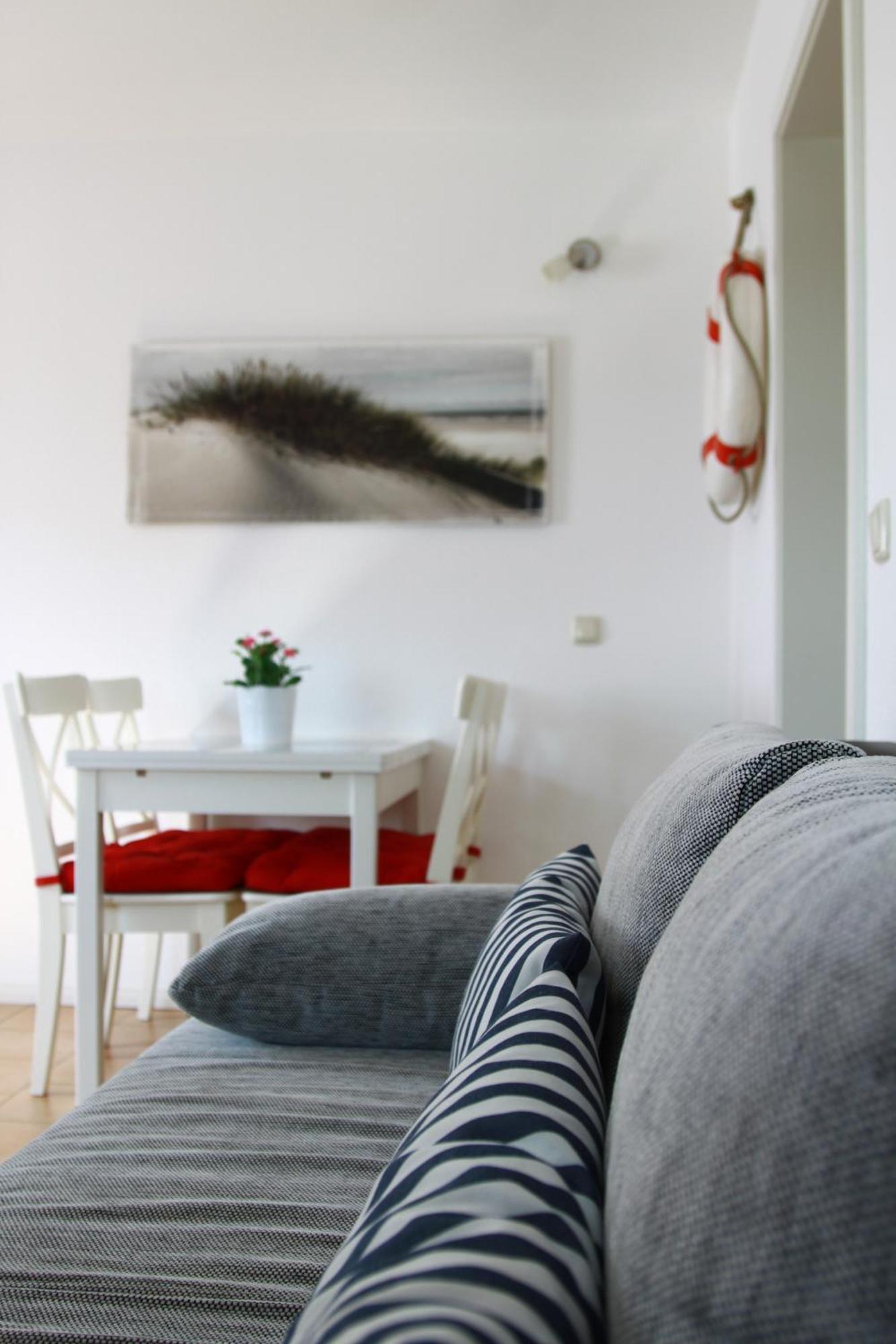 Appartement Wohlfuehl-orte24 Am Hafen In Schaprode, Ruegen *